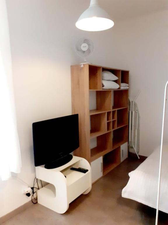 Magnificent Apartment In The Center Of Prag Exterior foto